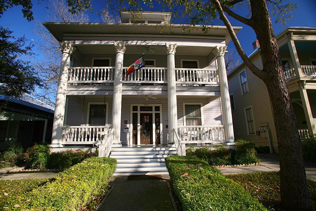 Brackenridge House Bed And Breakfast San Antonio Exterior photo