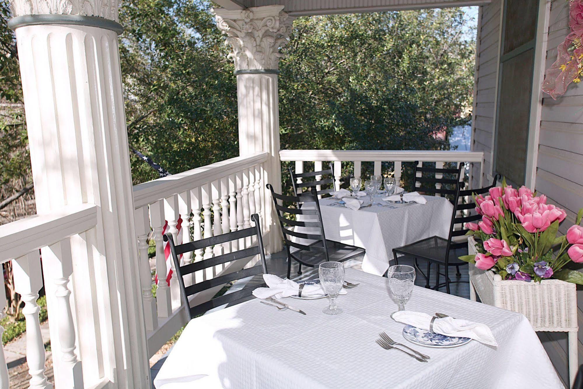 Brackenridge House Bed And Breakfast San Antonio Exterior photo